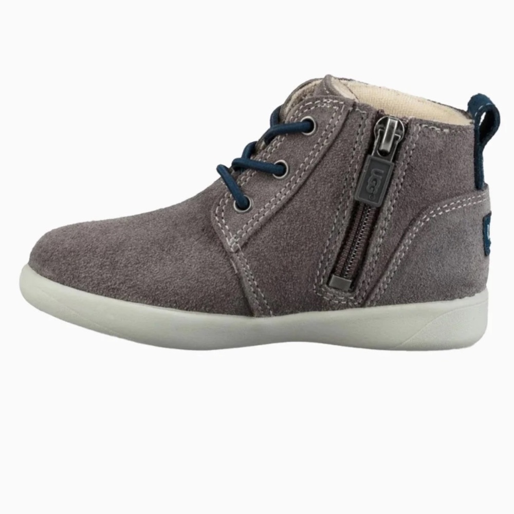 Ugg Kristjan chukka boots for Baby 6 unworn